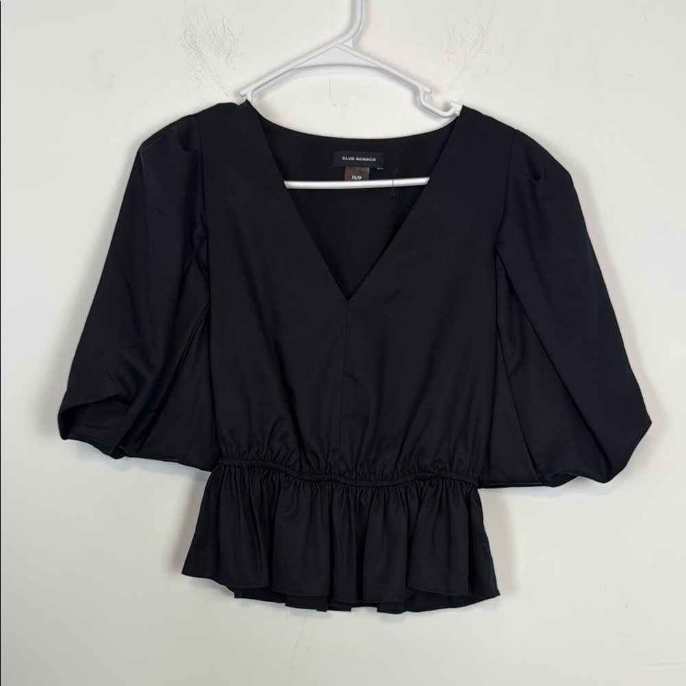 CLUB MONACO Waisted Balloon Sleeve Cropped Peplum Top. Black. Women's Size XS.